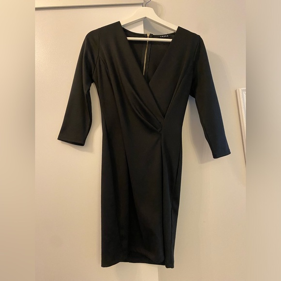 Black mini-dress - Picture 2 of 4